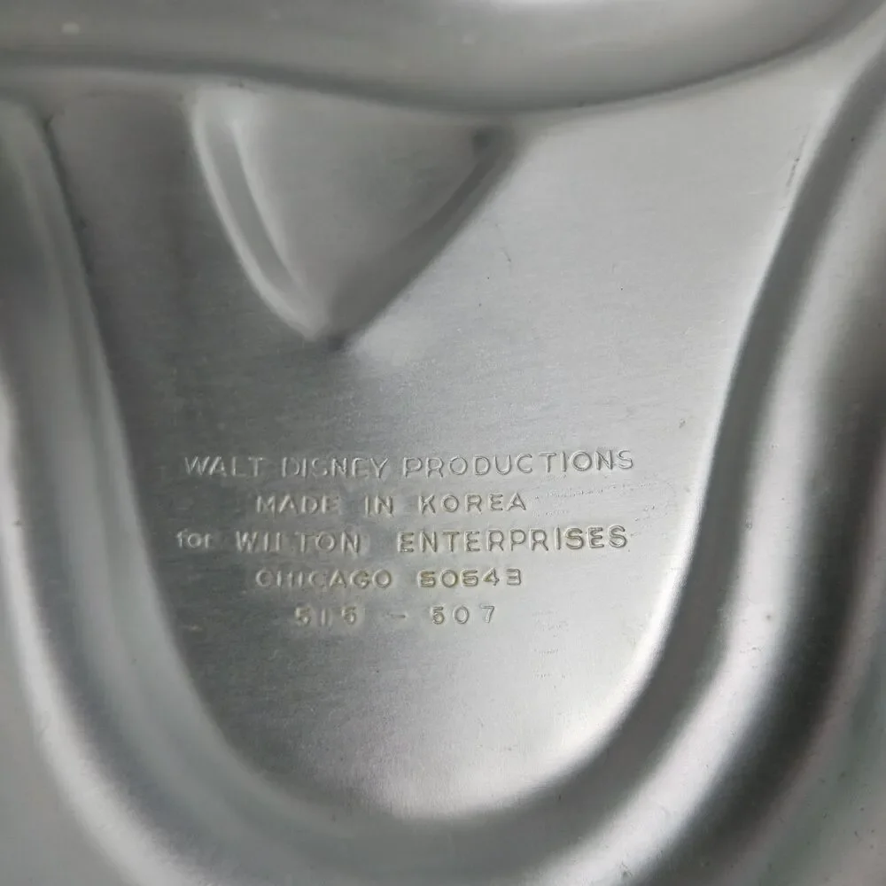 VINTAGE WILTON DONALD DUCK CAKE PAN